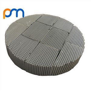 Metallist perforeeritud plaat laineline pakkimine
